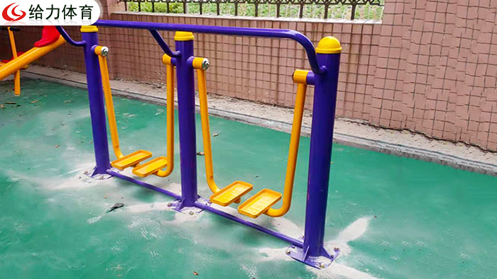 公園健身器材