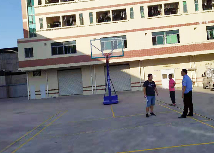 可移動籃球架價錢