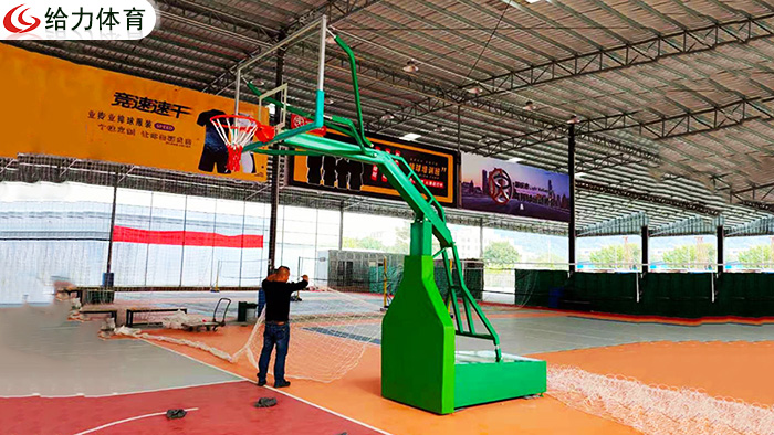 深圳籃球架廠家