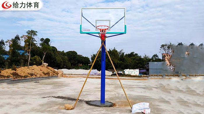 南寧籃球架廠家